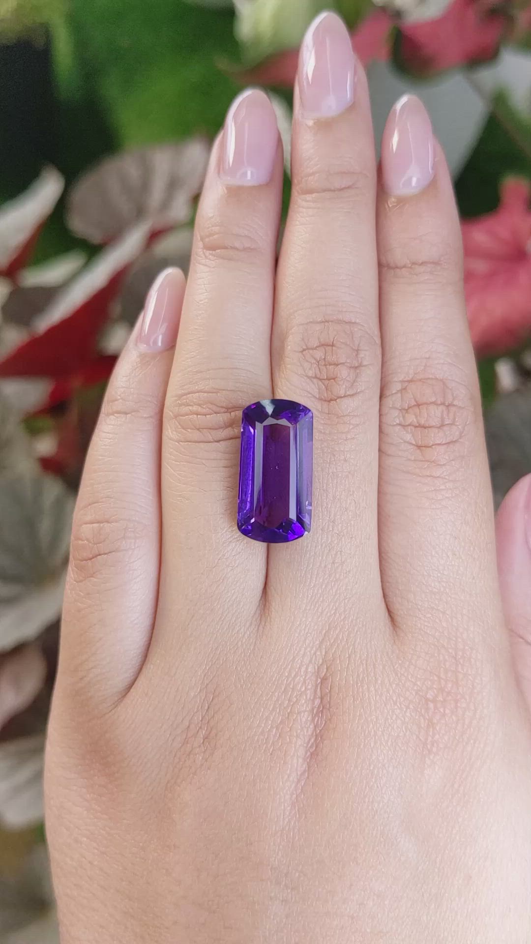 11.40 Ct. Purple Amethyst from Ceylon (Sri Lanka) Size Video