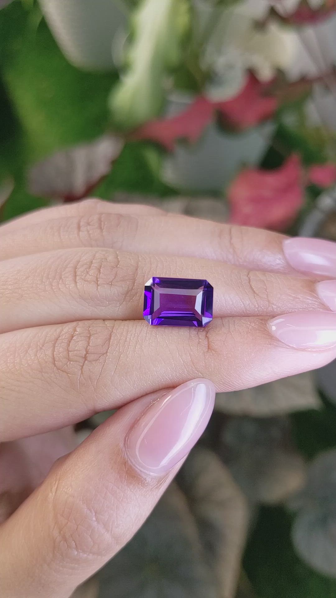 3.83 Ct. Purple Amethyst from Ceylon (Sri Lanka) Size Video