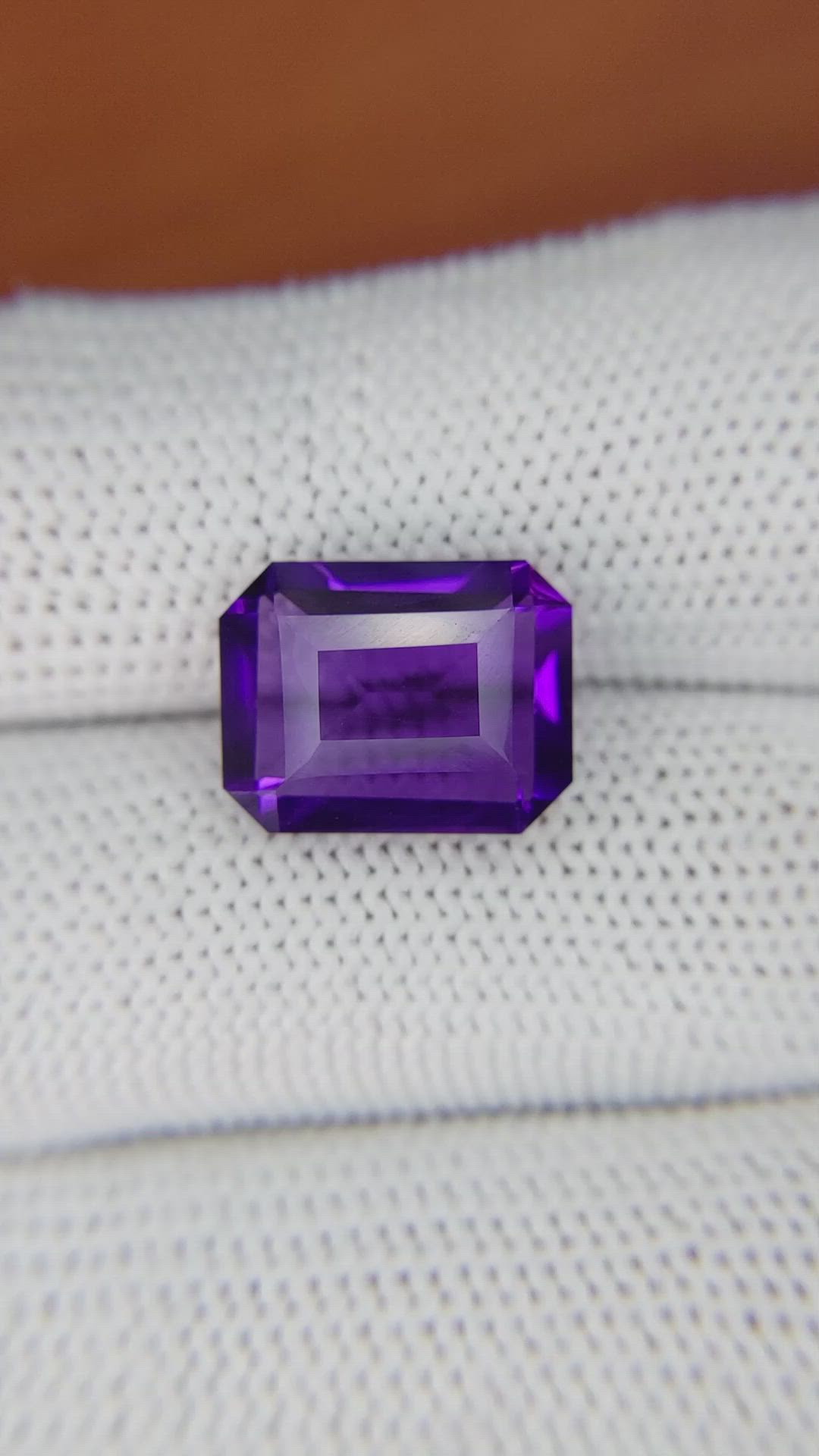 5.55 Ct. Purple Amethyst from Ceylon (Sri Lanka) Size Video