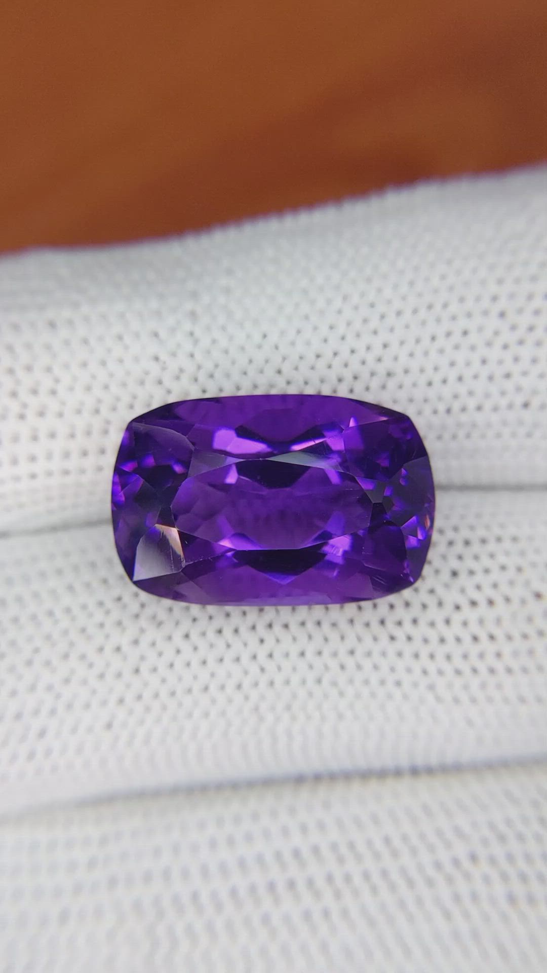 13.40 Ct. Purple Amethyst from Ceylon (Sri Lanka) Size Video