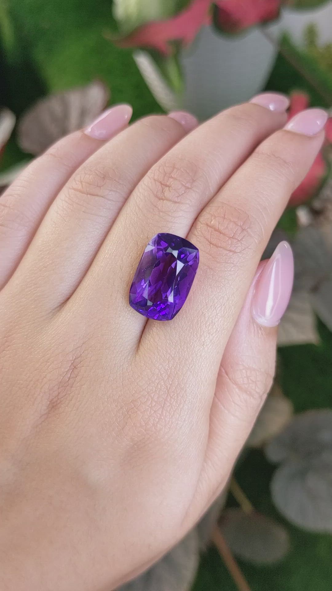 13.40 Ct. Purple Amethyst from Ceylon (Sri Lanka) Size Video
