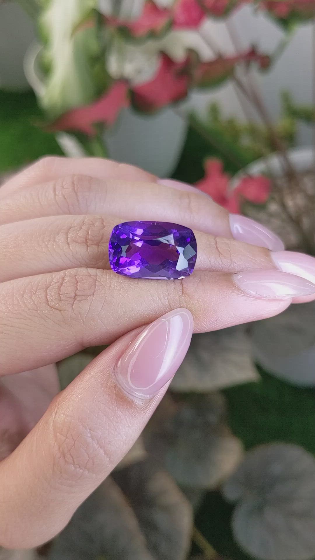 13.40 Ct. Purple Amethyst from Ceylon (Sri Lanka) Size Video