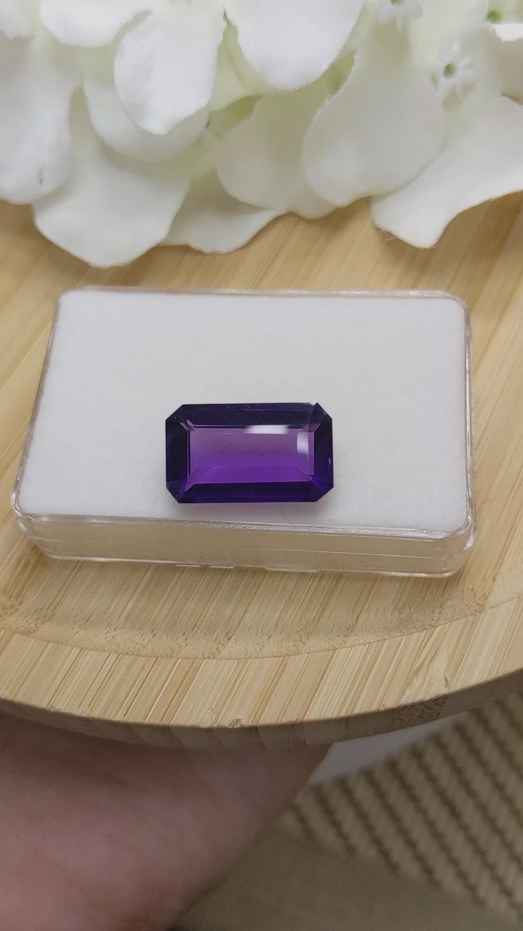 11.78 Ct. Purple Amethyst from Ceylon (Sri Lanka) Size Video