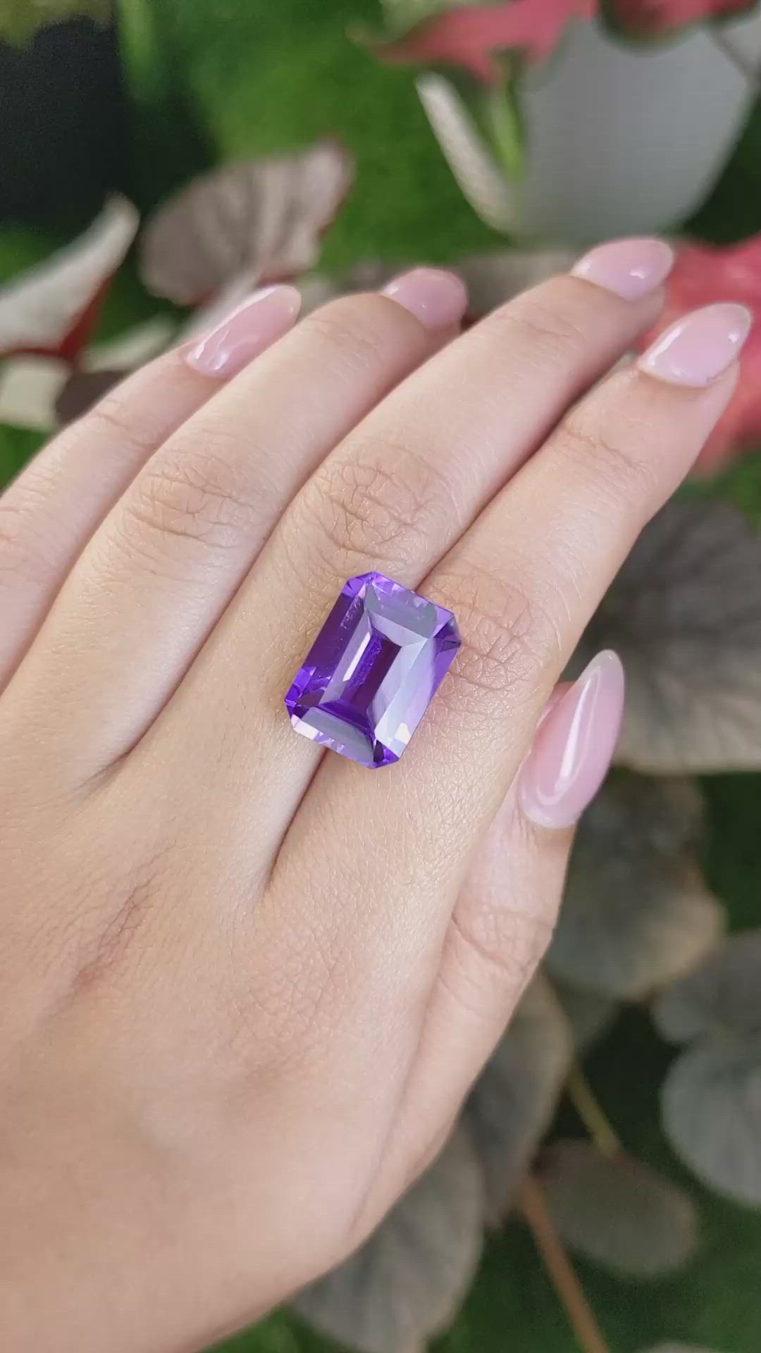 12.57 Ct. Purple Amethyst from Ceylon (Sri Lanka) Size Video