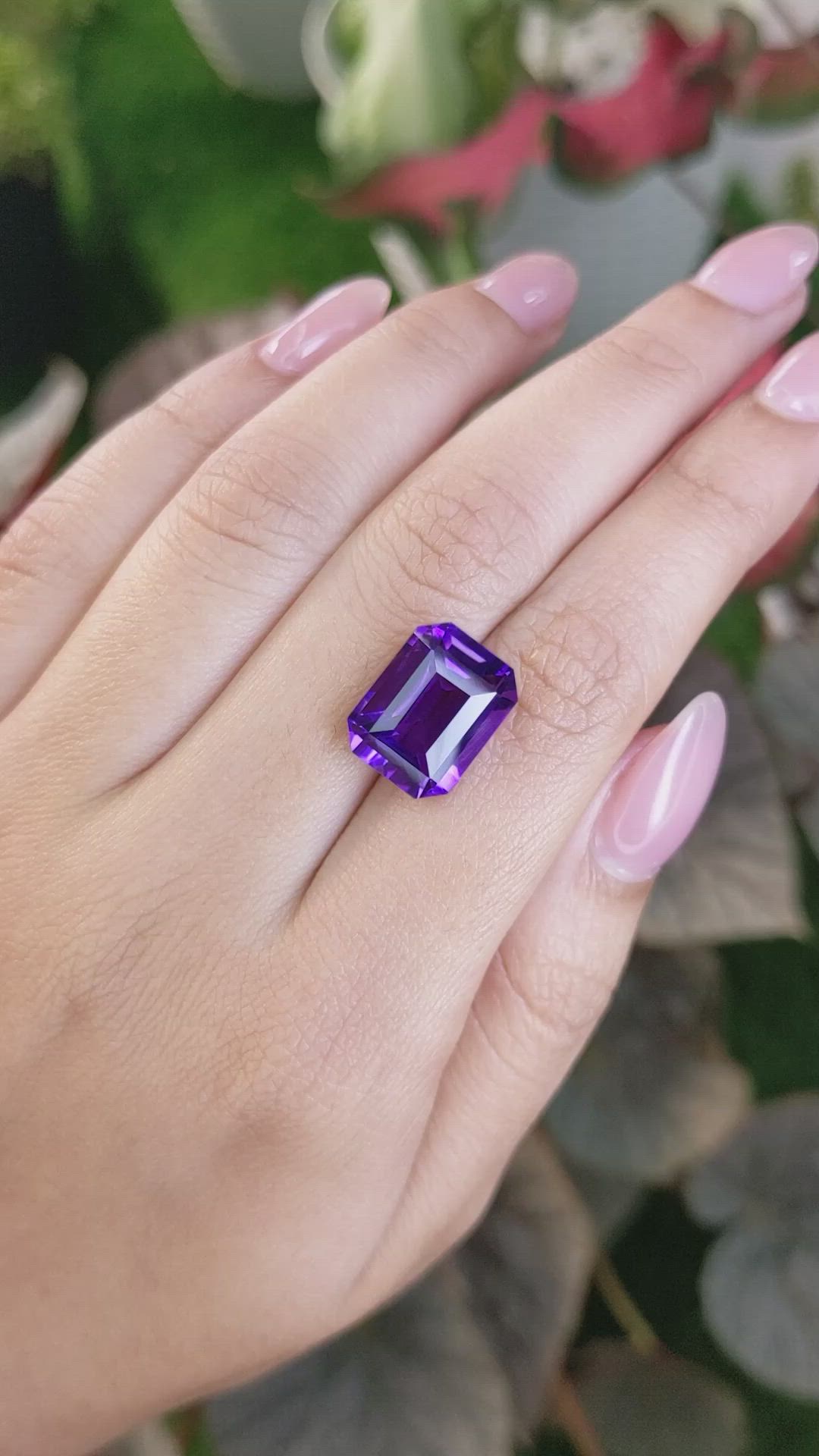 9.04 Ct. Purple Amethyst from Ceylon (Sri Lanka) Size Video