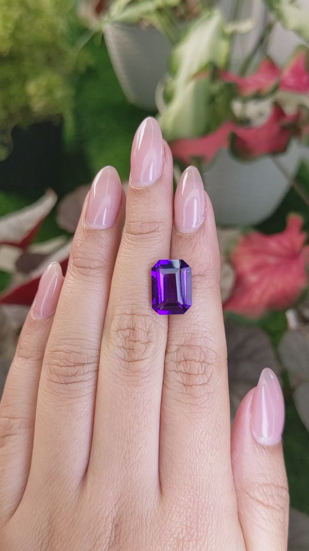 6.32 Ct. Purple Amethyst from Ceylon (Sri Lanka) Size Video