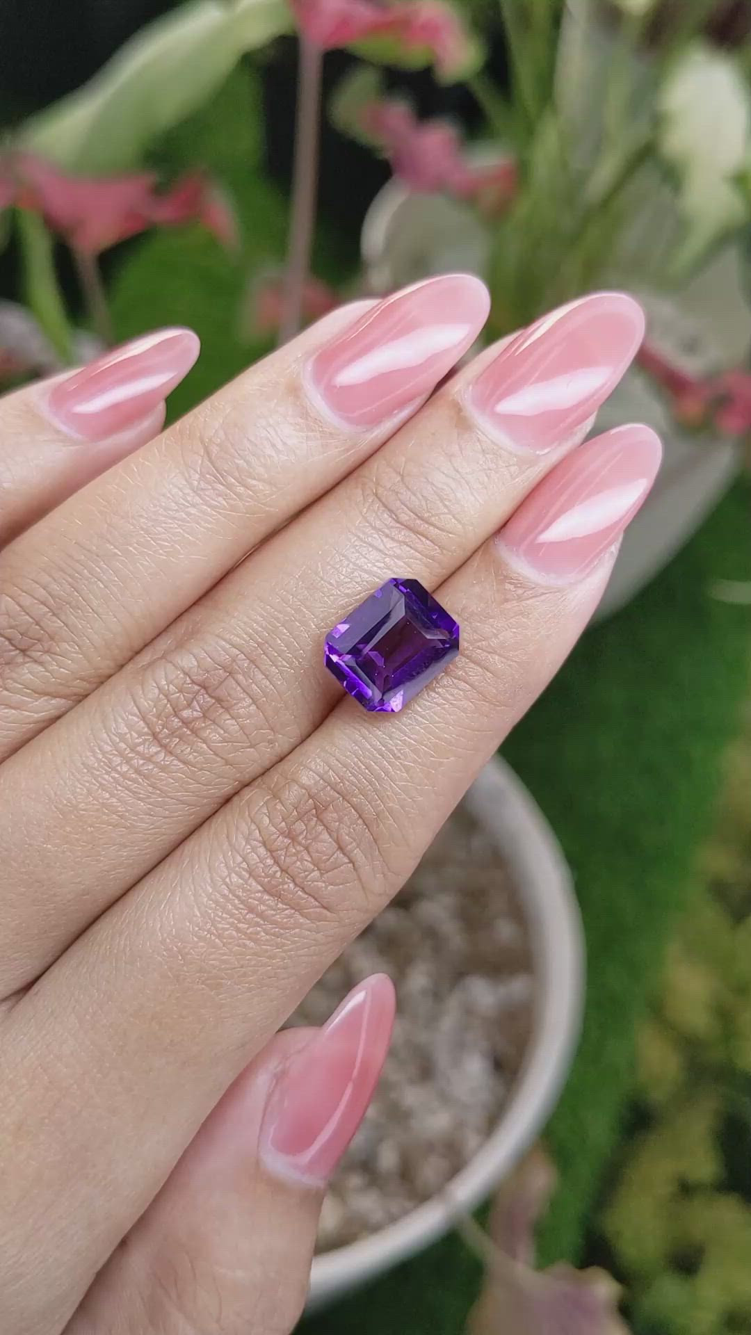4.81 Ct. Purple Amethyst from Ceylon (Sri Lanka) Size Video