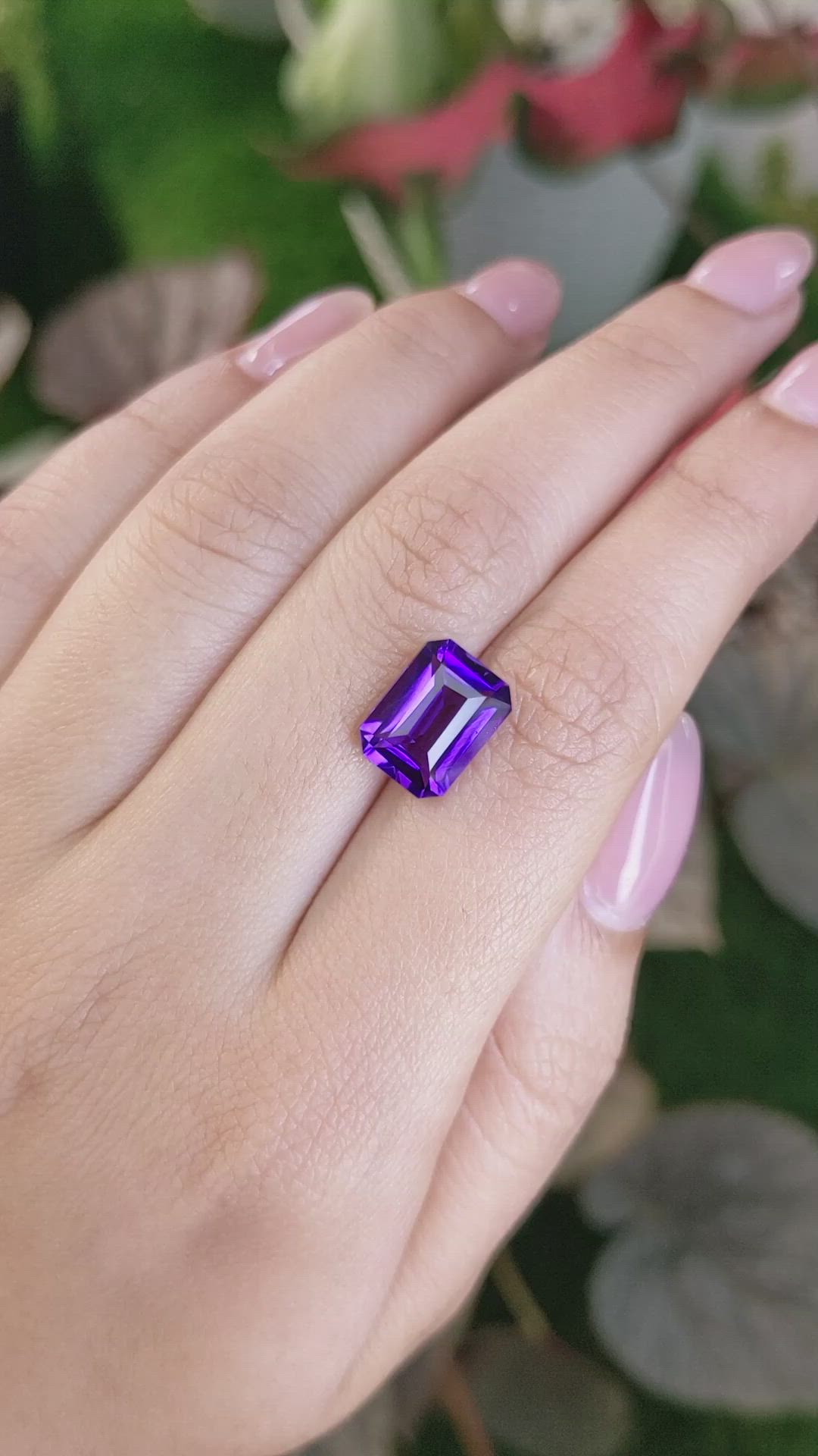 4.25 Ct. Purple Amethyst from Ceylon (Sri Lanka) Size Video