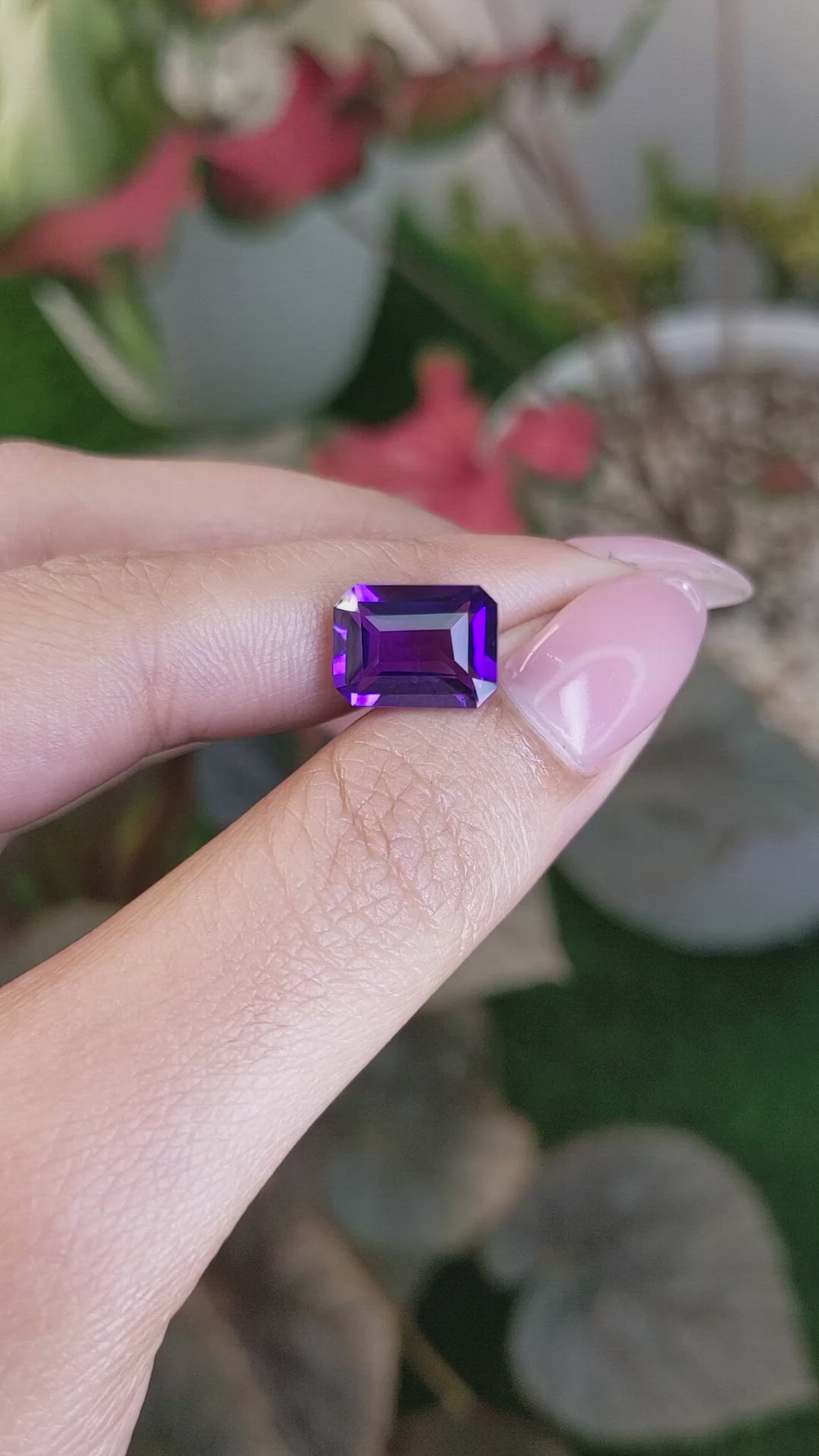 4.25 Ct. Purple Amethyst from Ceylon (Sri Lanka) Size Video