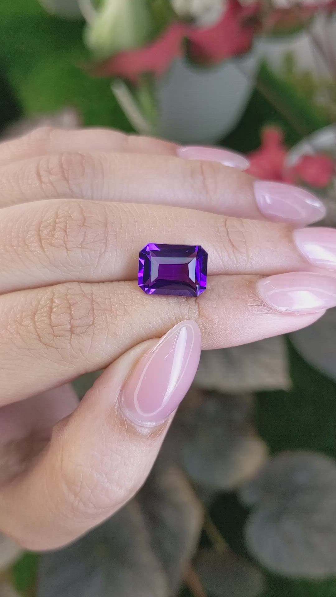 4.25 Ct. Purple Amethyst from Ceylon (Sri Lanka) Size Video