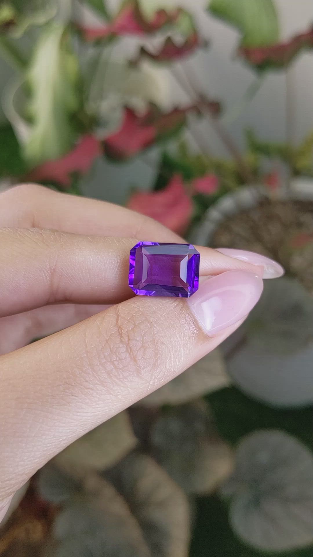 6.85 Ct. Purple Amethyst from Ceylon (Sri Lanka) Size Video
