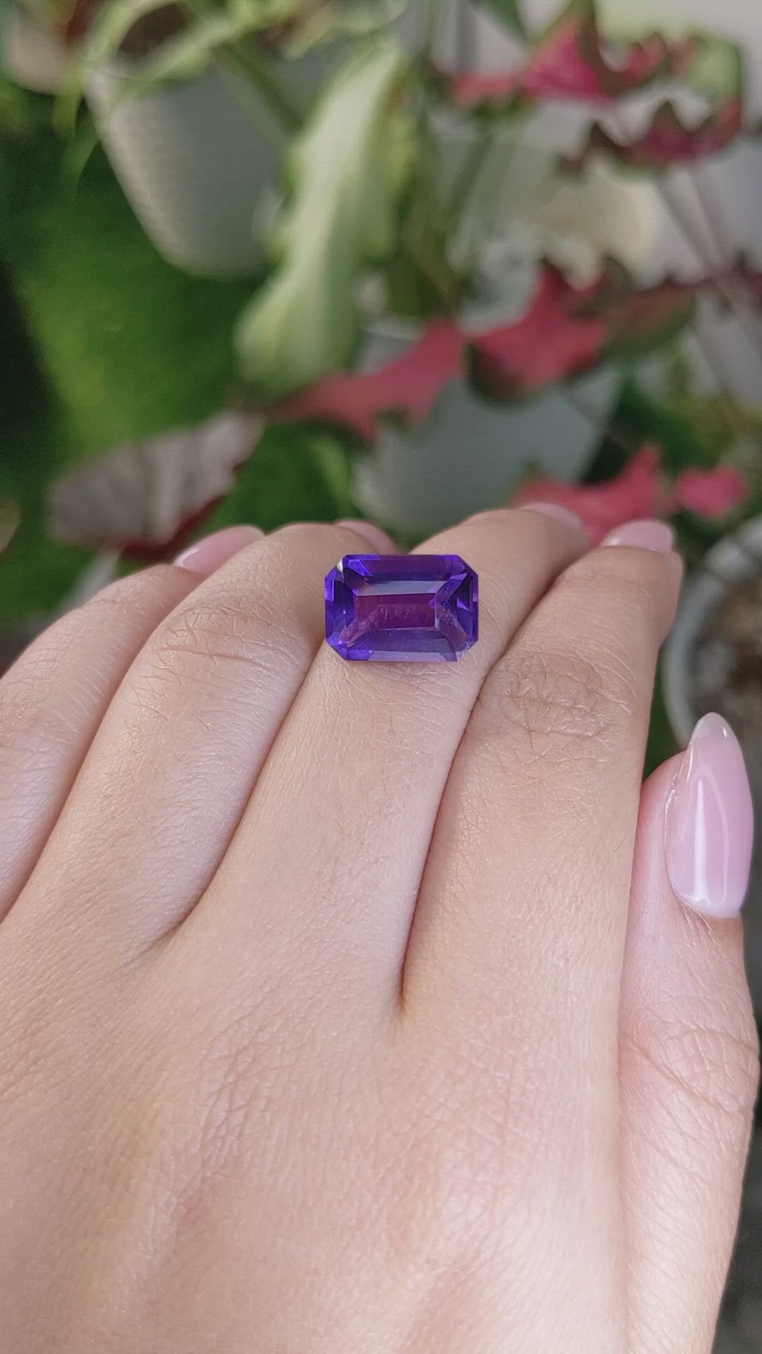 6.78 Ct. Purple Amethyst from Ceylon (Sri Lanka) Size Video