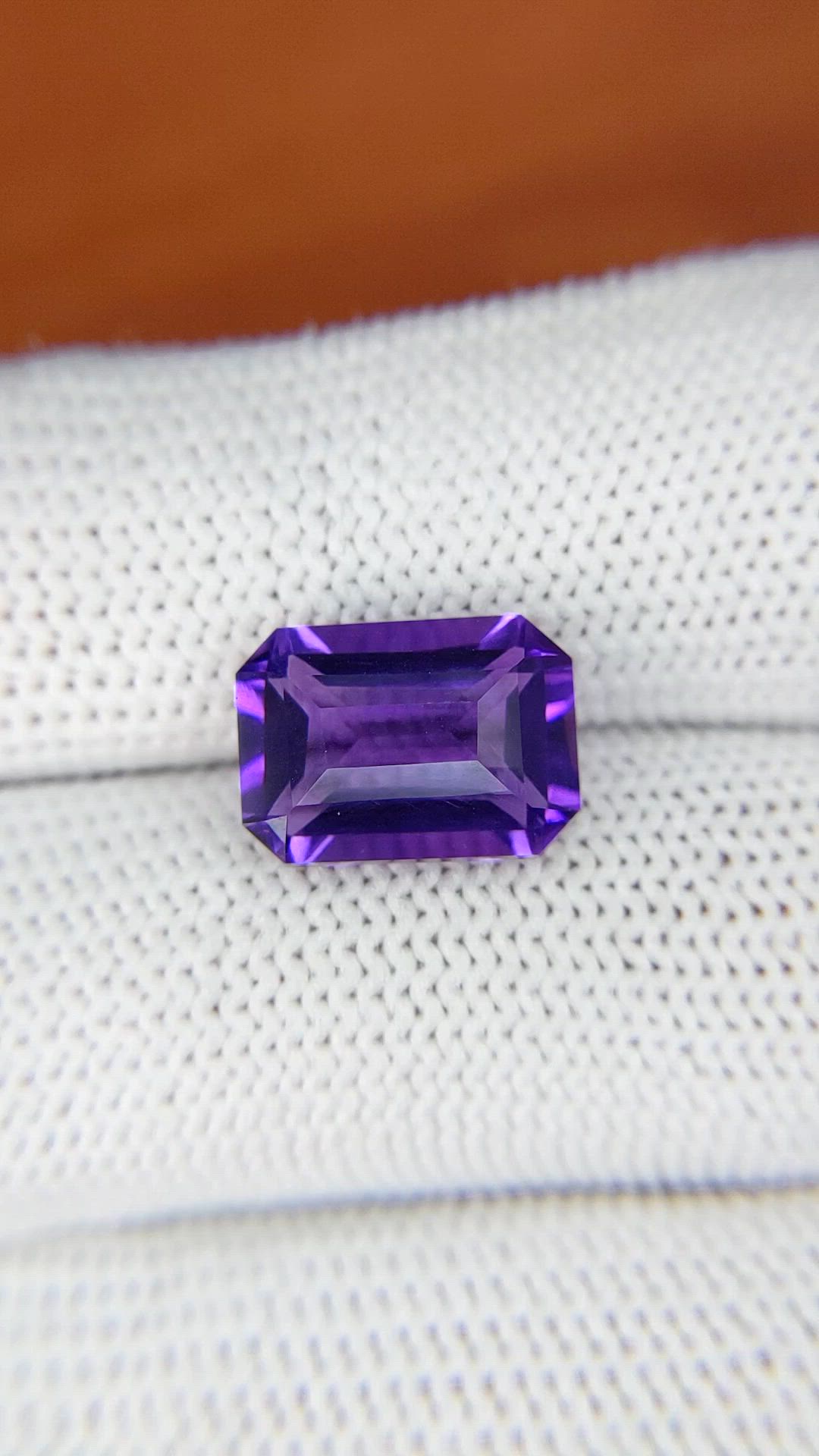 4.99 Ct. Purple Amethyst from Ceylon (Sri Lanka) Size Video