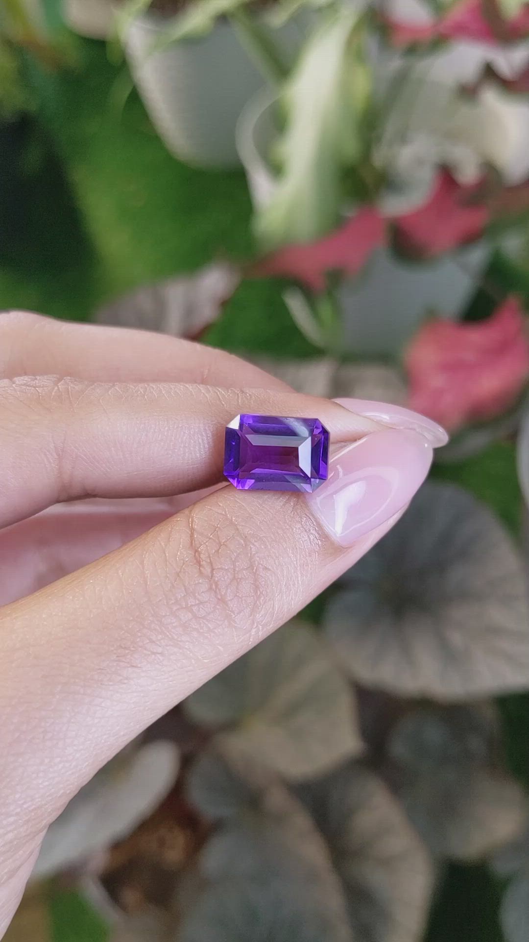 4.99 Ct. Purple Amethyst from Ceylon (Sri Lanka) Size Video