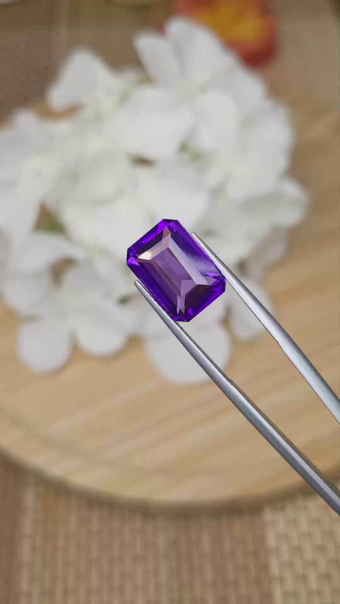 4.96 Ct. Purple Amethyst from Ceylon (Sri Lanka) Size Video