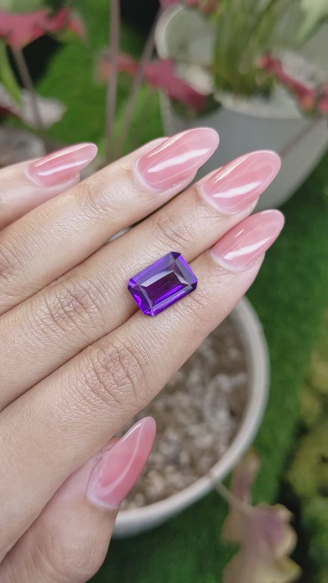 4.96 Ct. Purple Amethyst from Ceylon (Sri Lanka) Size Video