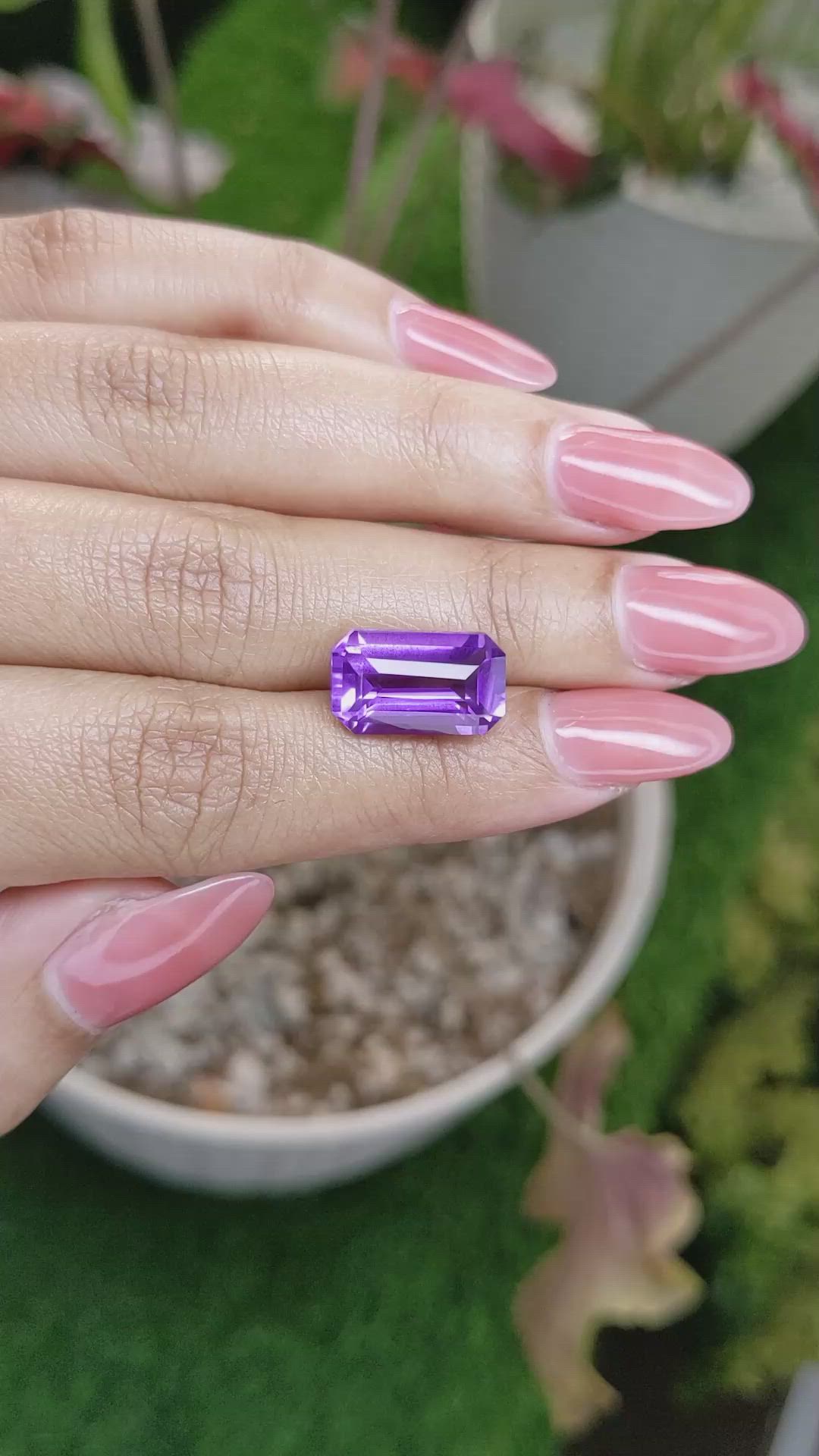 6.50 Ct. Purple Amethyst from Ceylon (Sri Lanka) Size Video