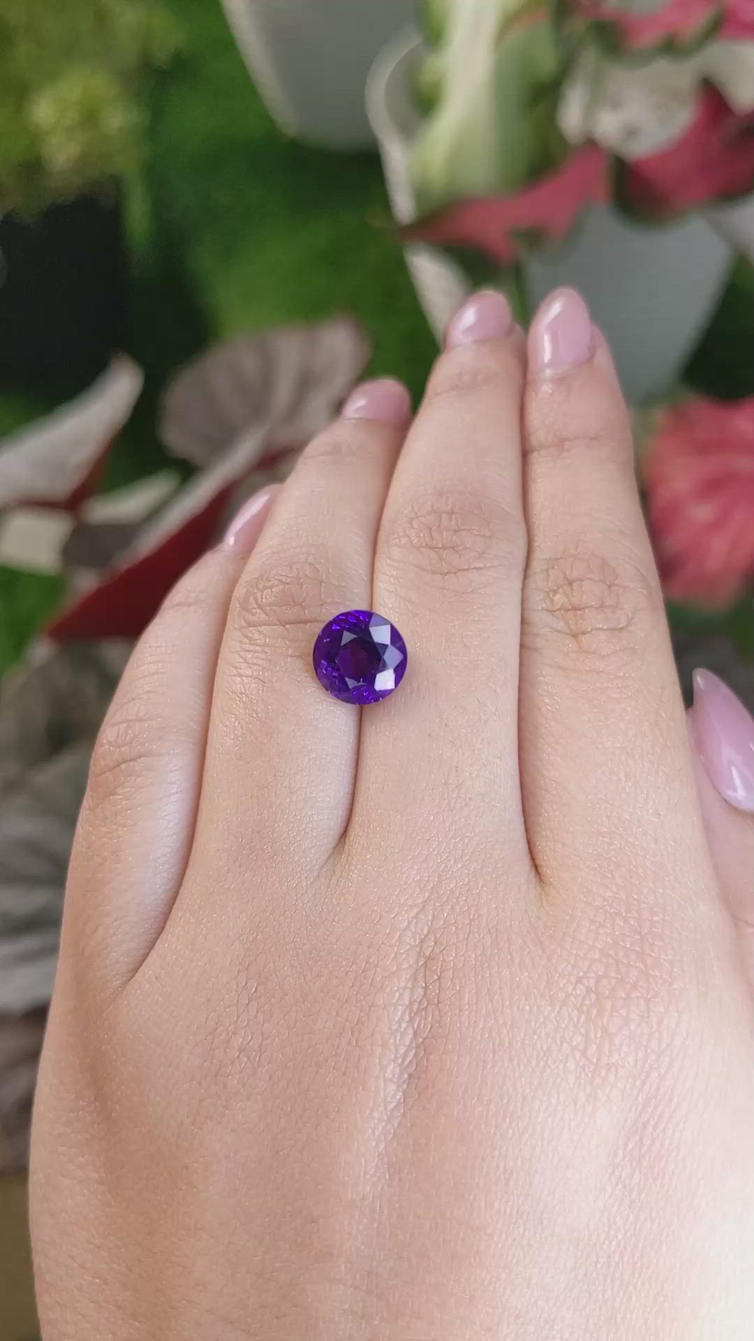 3.09 Ct. Amethyst from Madagascar Size Video