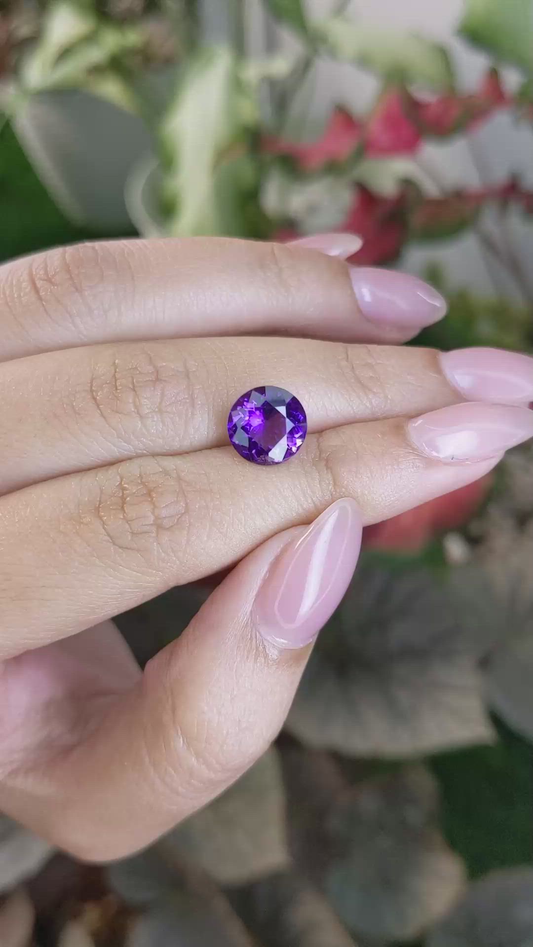 2.77 Ct. Amethyst from Madagascar Size Video