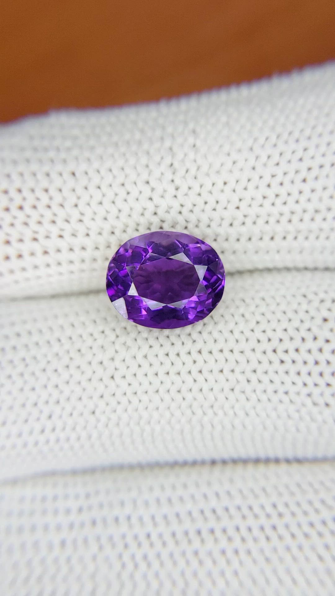 3.20 Ct. Amethyst from Madagascar Size Video