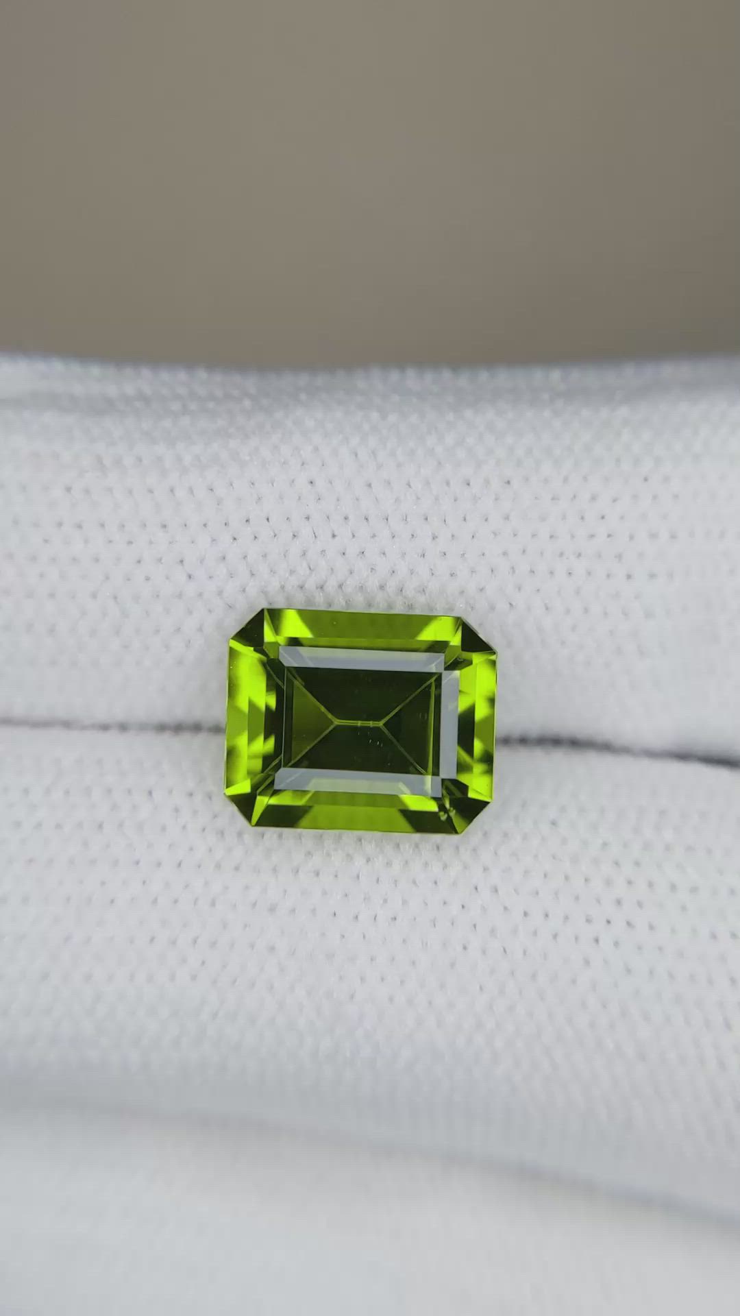 4.27 Ct. Yellowish Green Peridot from Burma (Myanmar) Size Video