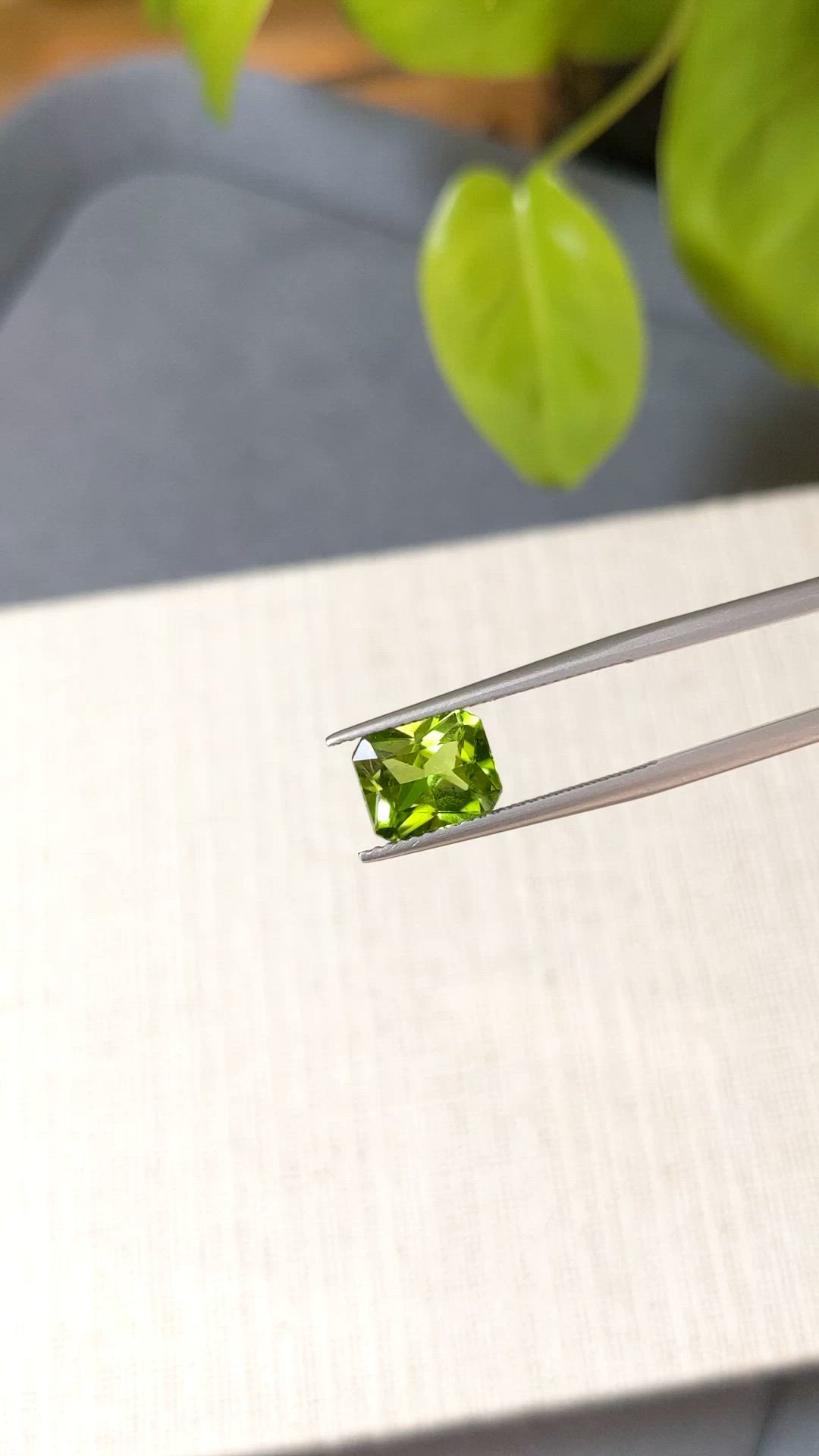 2.50 Ct. Yellowish Green Peridot from Burma (Myanmar) Size Video