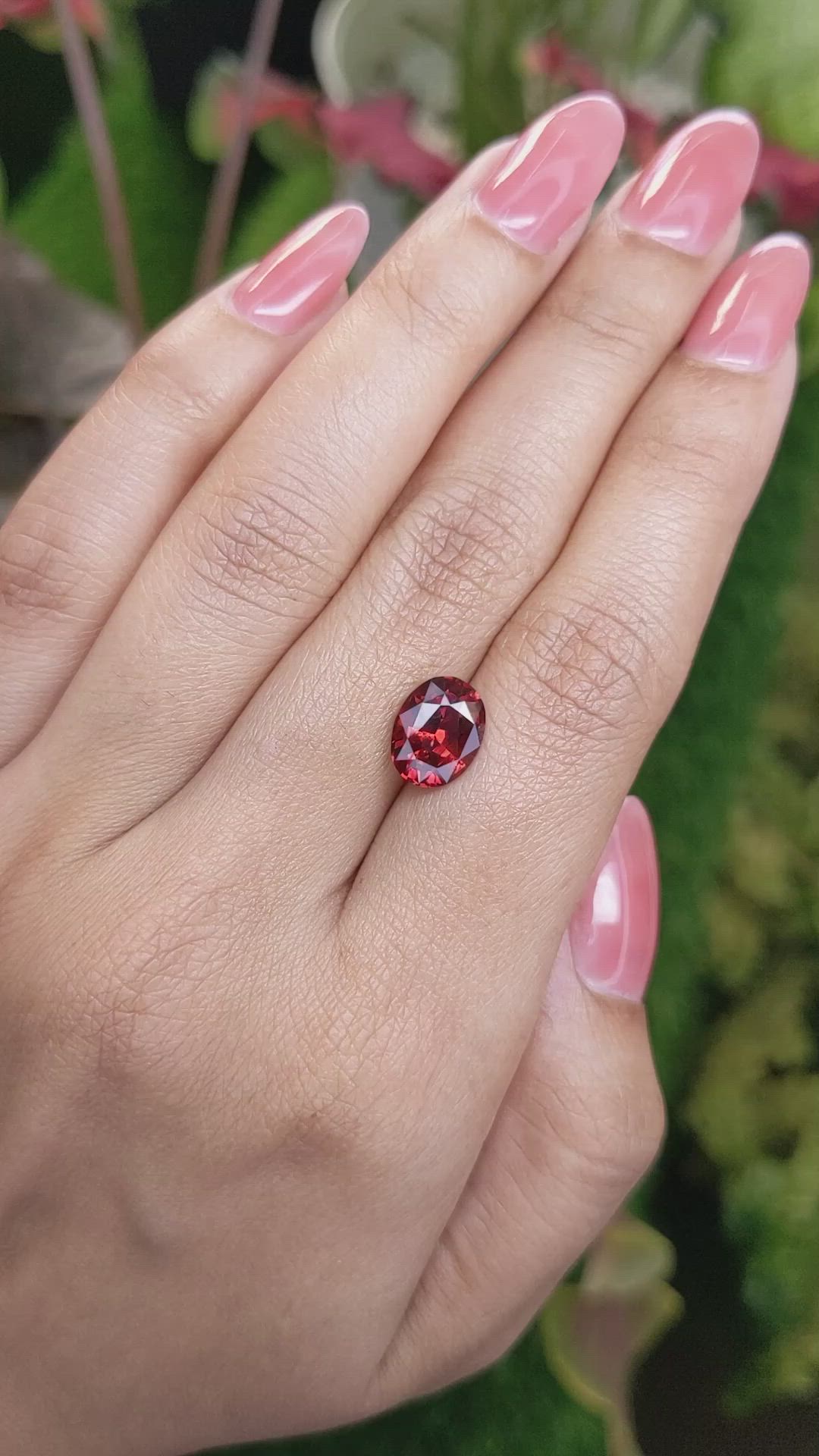 3.19 Ct. Reddish Orange Garnet from Ceylon (Sri Lanka) Size Video