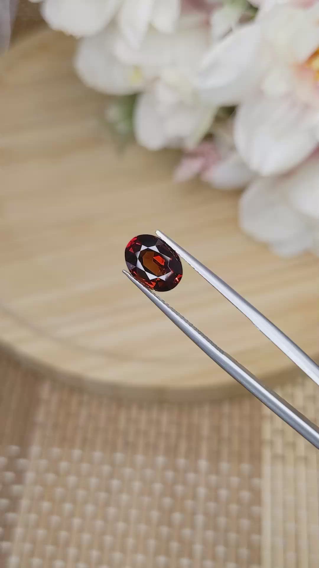 2.63 Ct. Red Garnet from Ceylon (Sri Lanka) Size Video