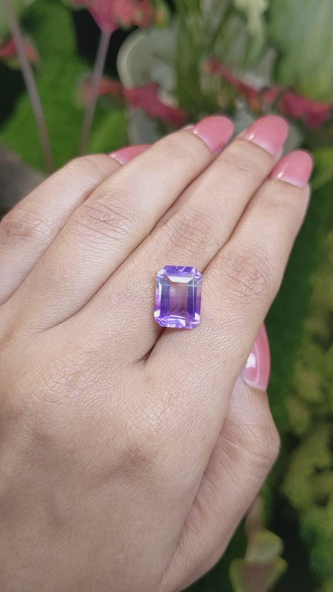 5.22 Ct. Bi Color Ametrine from Ceylon (Sri Lanka) Size Video
