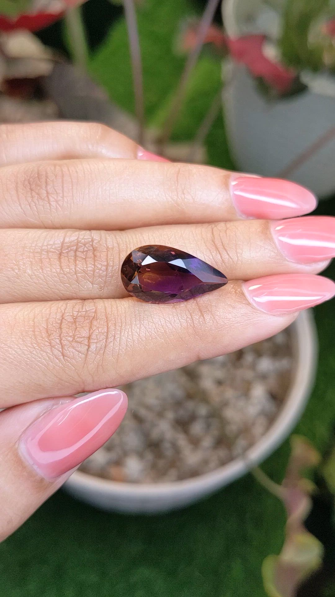 7.77 Ct. Bi Color Ametrine from Ceylon (Sri Lanka) Size Video