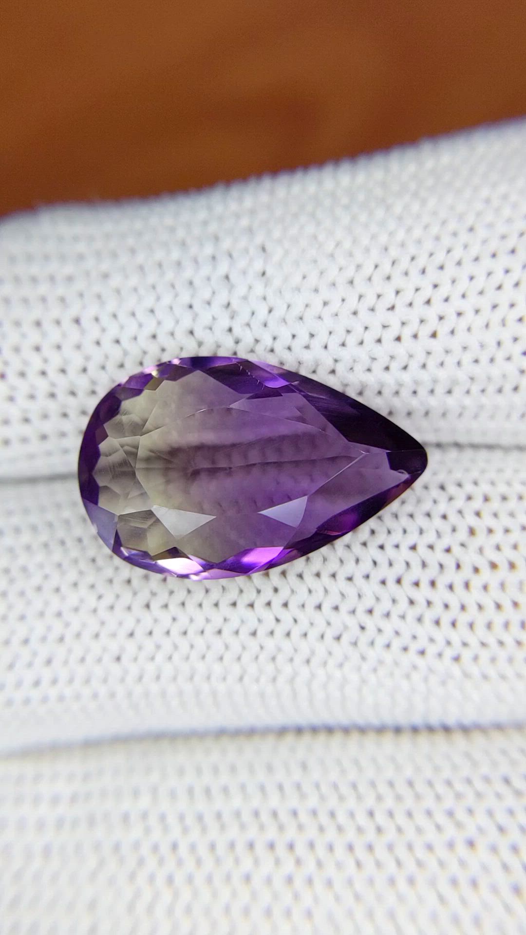 8.17 Ct. Bi Color Ametrine from Ceylon (Sri Lanka) Size Video