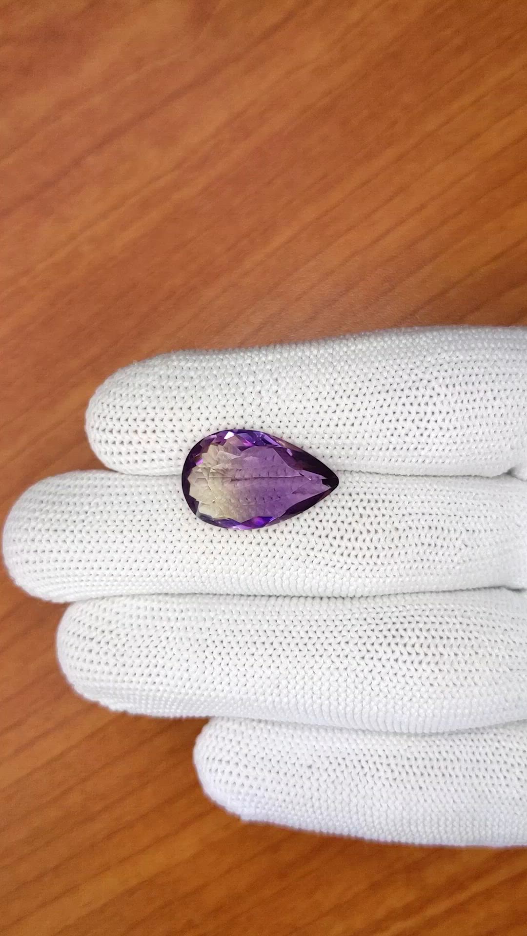 8.17 Ct. Bi Color Ametrine from Ceylon (Sri Lanka) Size Video