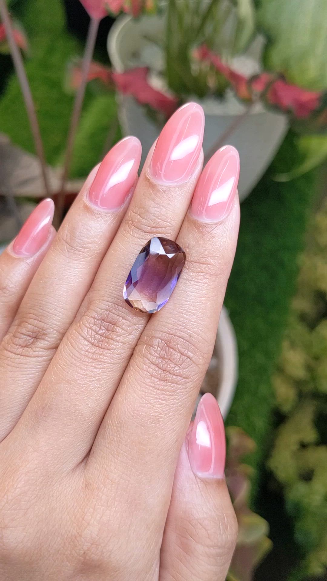 5.98 Ct. Bi Color Ametrine from Ceylon (Sri Lanka) Size Video