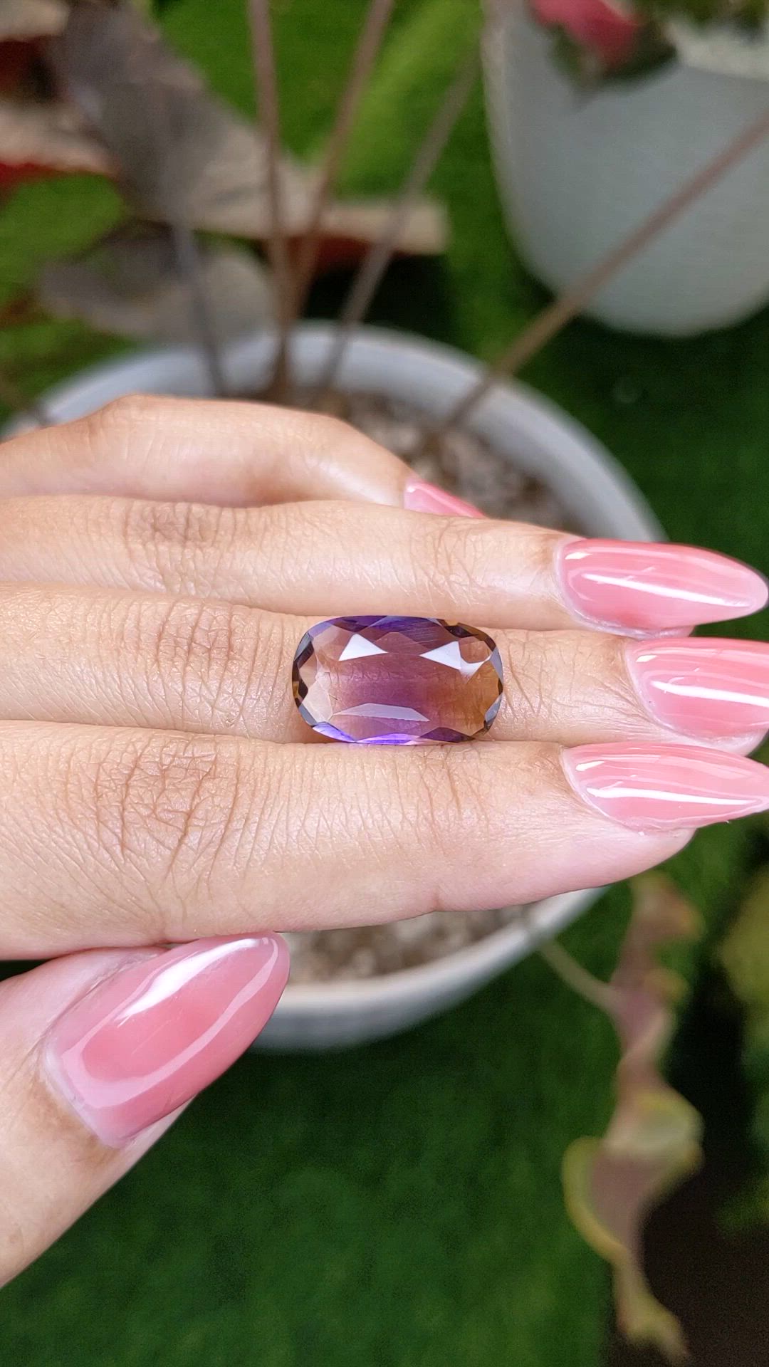 5.98 Ct. Bi Color Ametrine from Ceylon (Sri Lanka) Size Video
