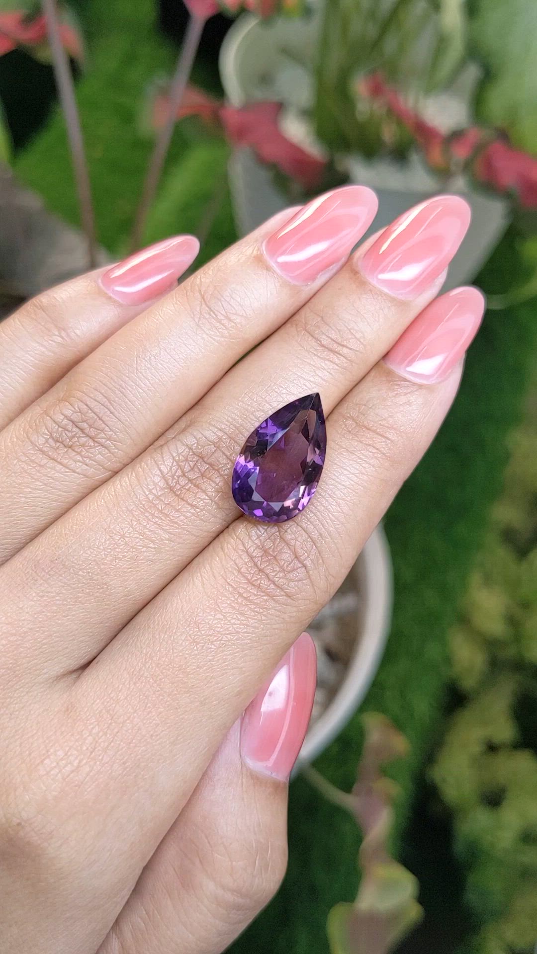 8.88 Ct. Bi Color Ametrine from Ceylon (Sri Lanka) Size Video