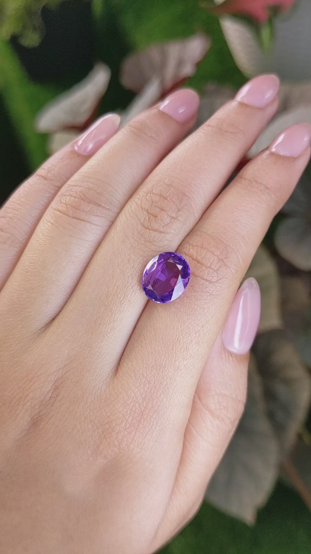 4.00 Ct. Purple Amethyst from Ceylon (Sri Lanka) Size Video