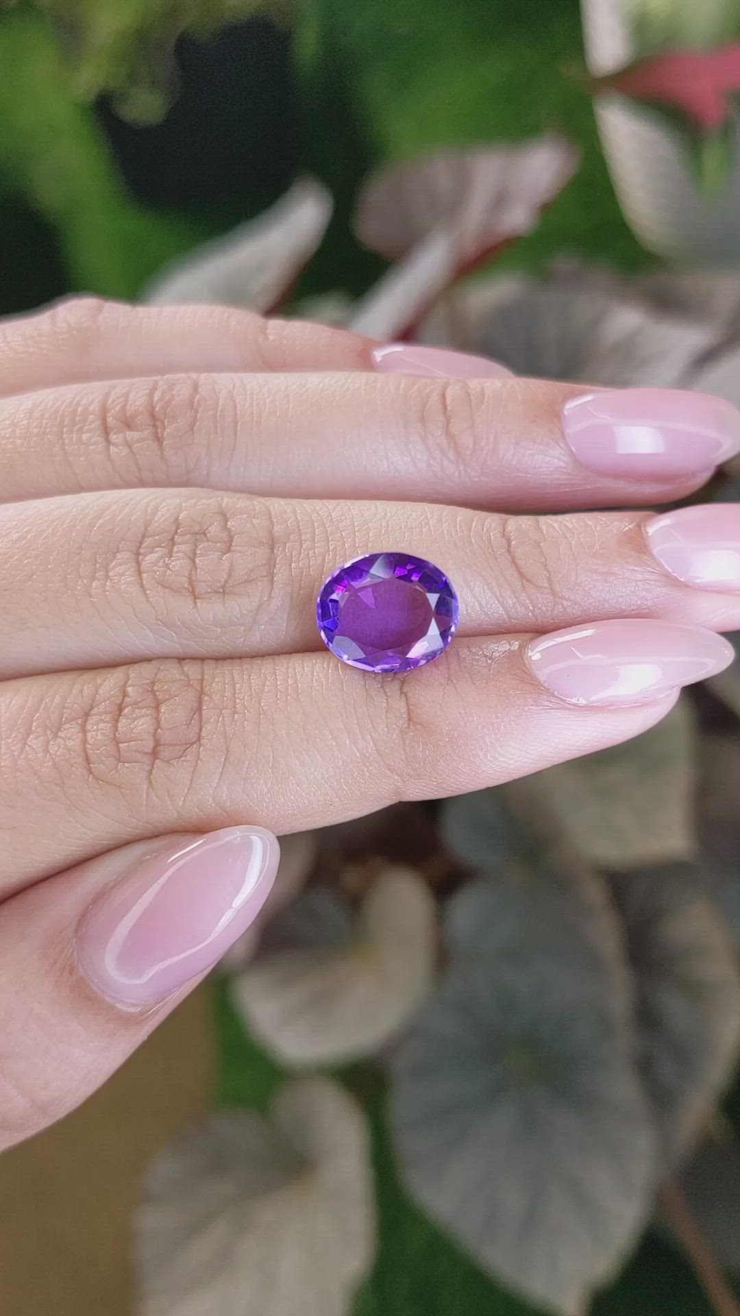 4.00 Ct. Purple Amethyst from Ceylon (Sri Lanka) Size Video