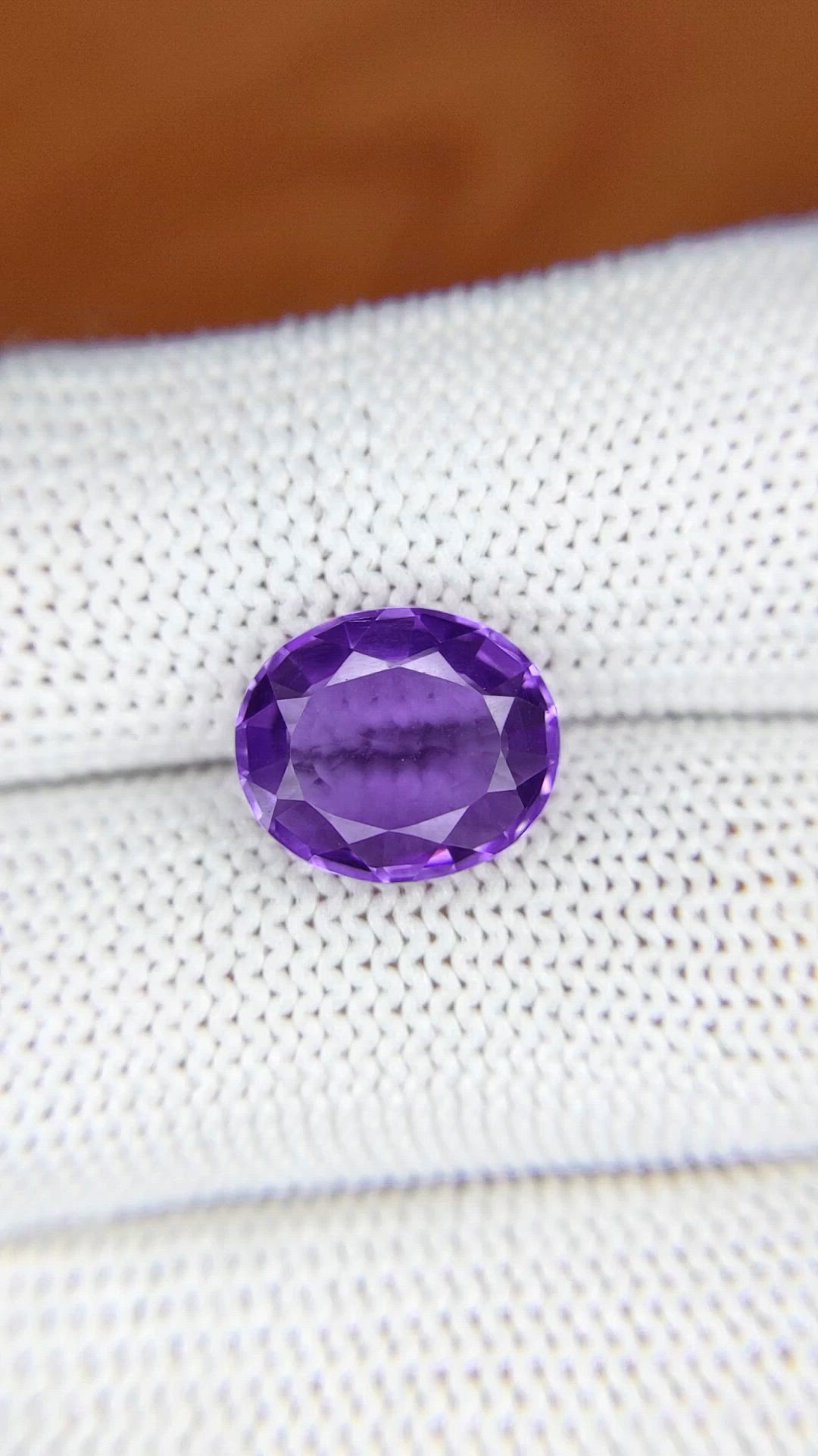 4.00 Ct. Purple Amethyst from Ceylon (Sri Lanka) Size Video