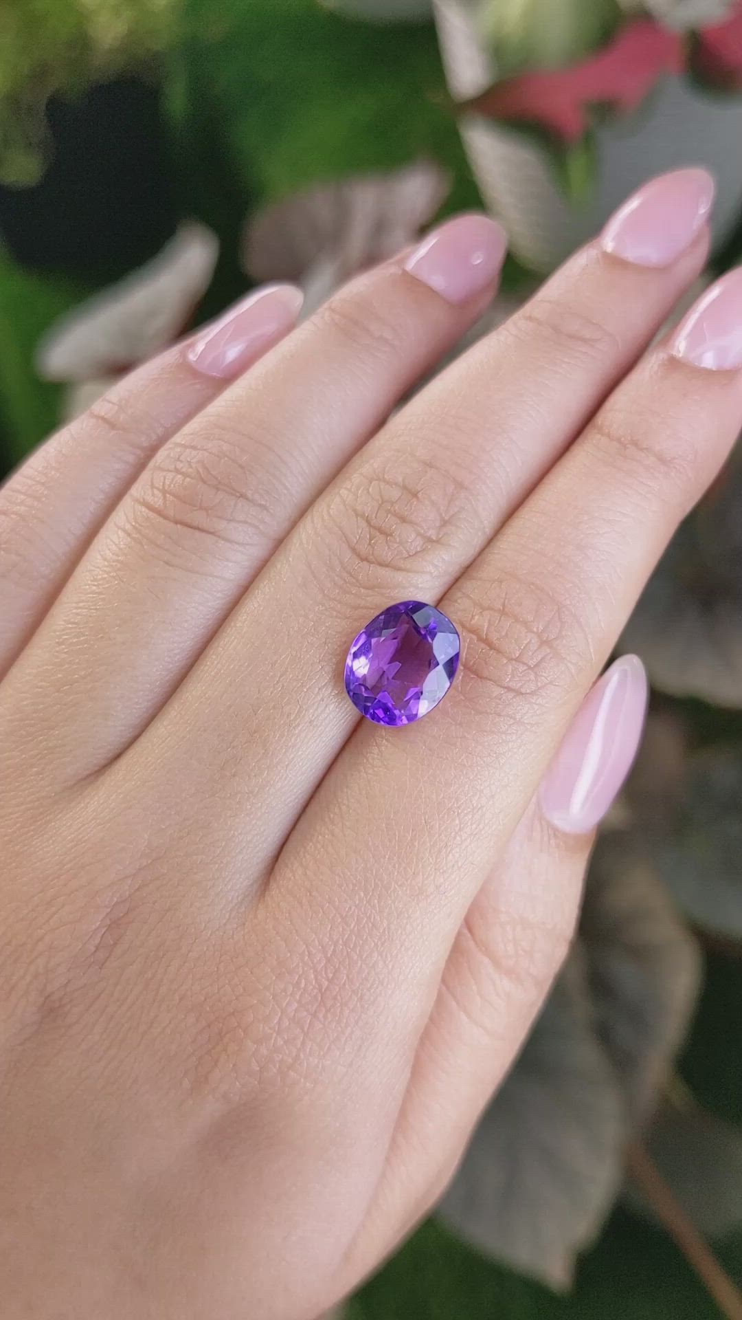 4.06 Ct. Purple Amethyst from Ceylon (Sri Lanka) Size Video