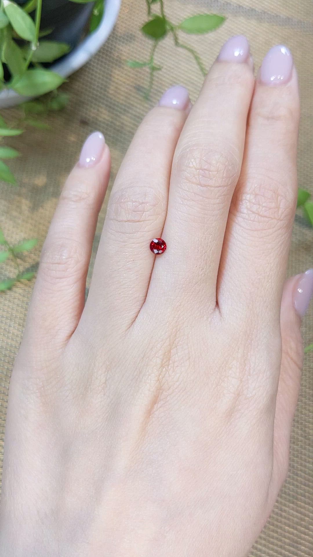 0.35 Ct. Pinkish Red Spinel from Burma (Myanmar) Size Video