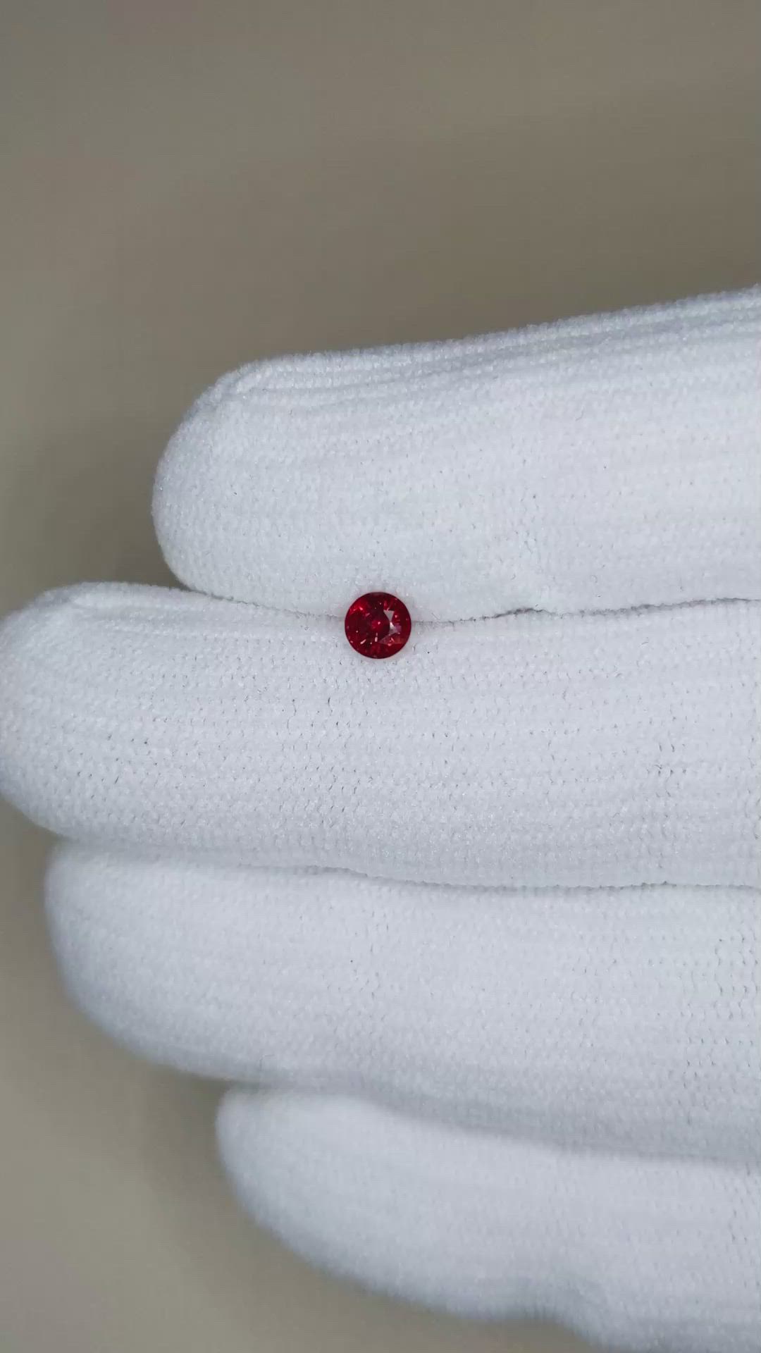 0.35 Ct. Pinkish Red Spinel from Burma (Myanmar) Size Video