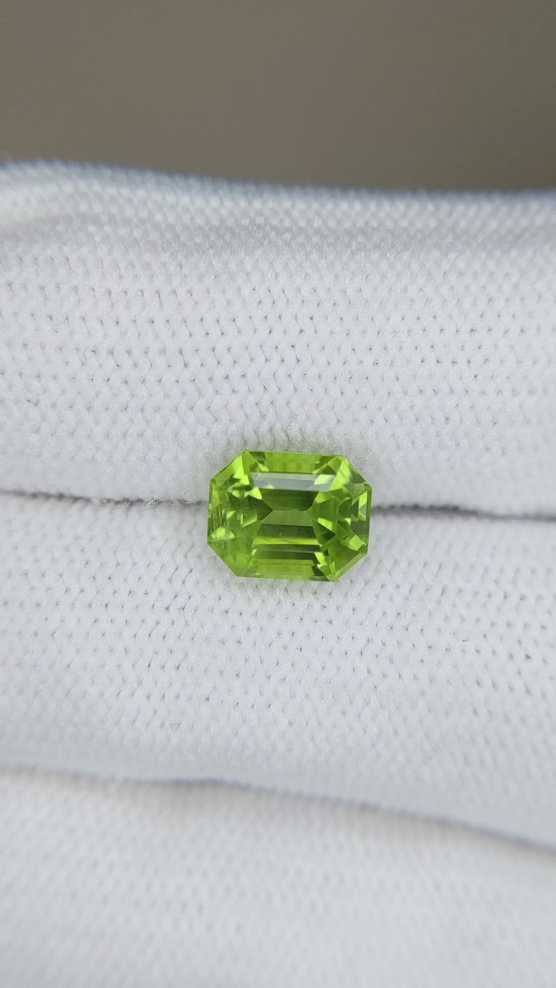 2.43 Ct. Green (Lime Green) Peridot from Pakistan Size Video