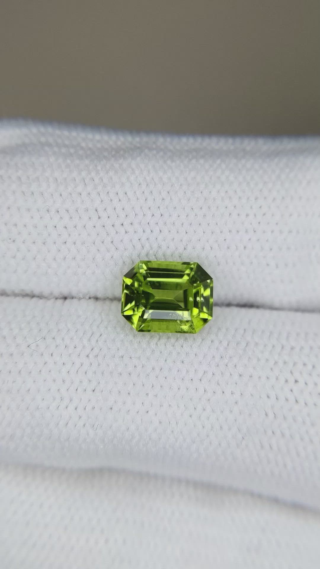 2.16 Ct. Yellowish Green Peridot from Pakistan Size Video