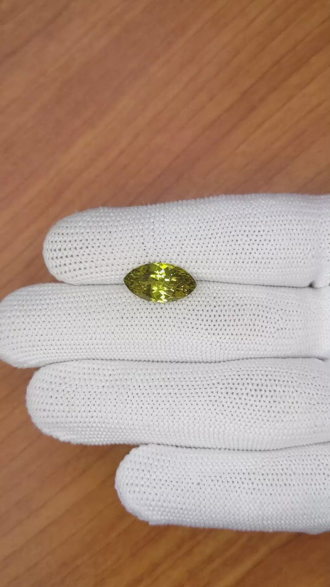 4.47 Ct. Greenish Yellow Chrysoberyl from Ceylon (Sri Lanka) Size Video