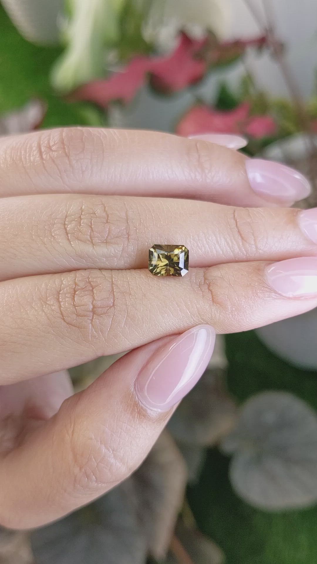 1.80 Ct. Yellowish Brown Chrysoberyl from Ceylon (Sri Lanka) Size Video