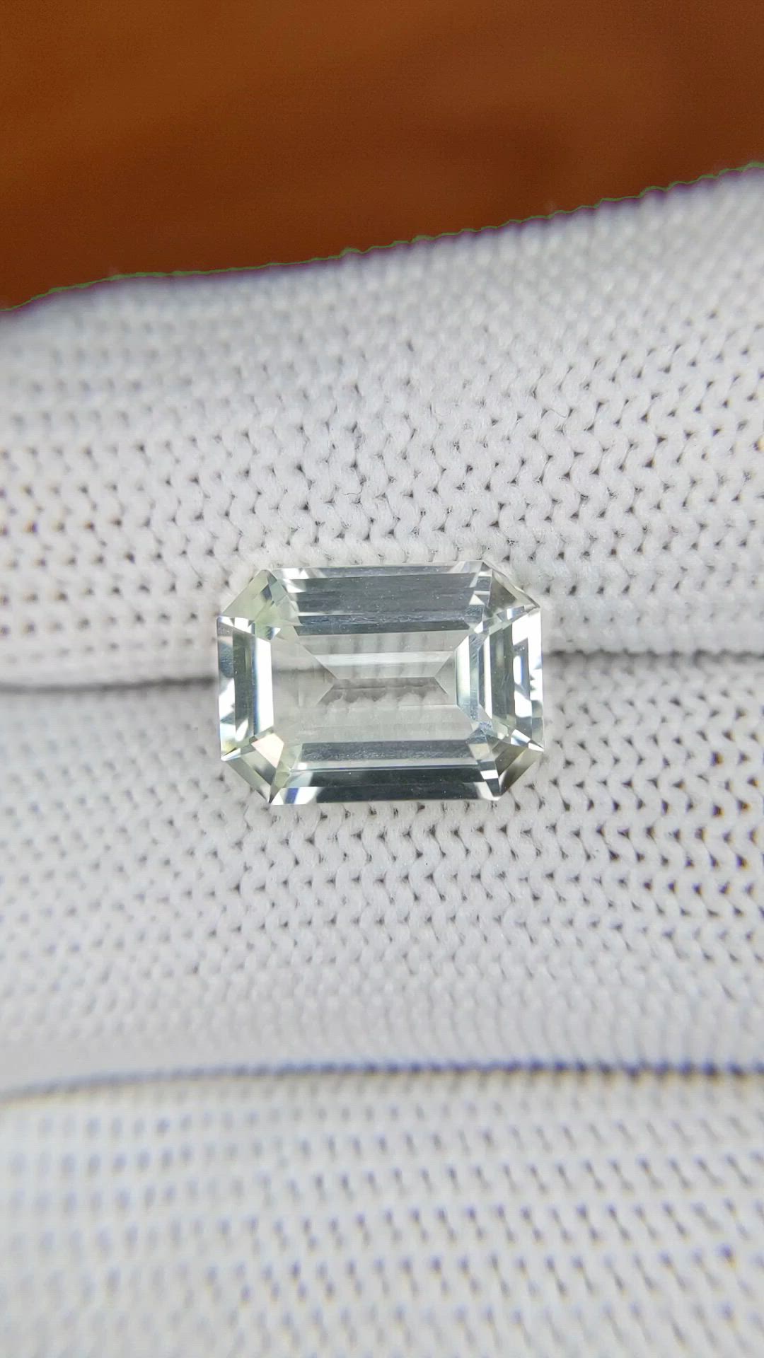 5.81 Ct. Green Chrysoberyl from Ceylon (Sri Lanka) Size Video