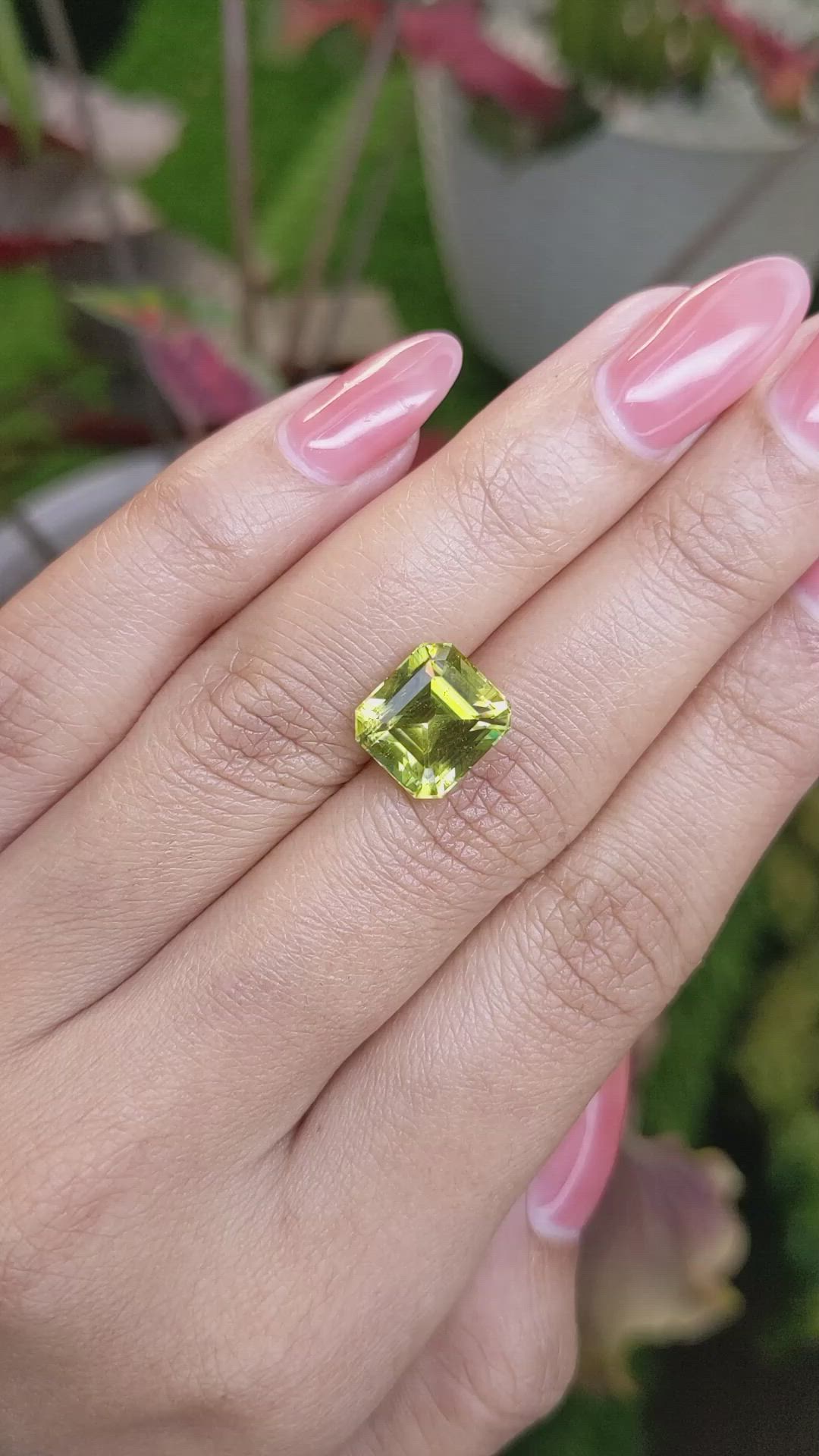 5.48 Ct. Yellowish Green Sphene (Titanite) from Madagascar Size Video