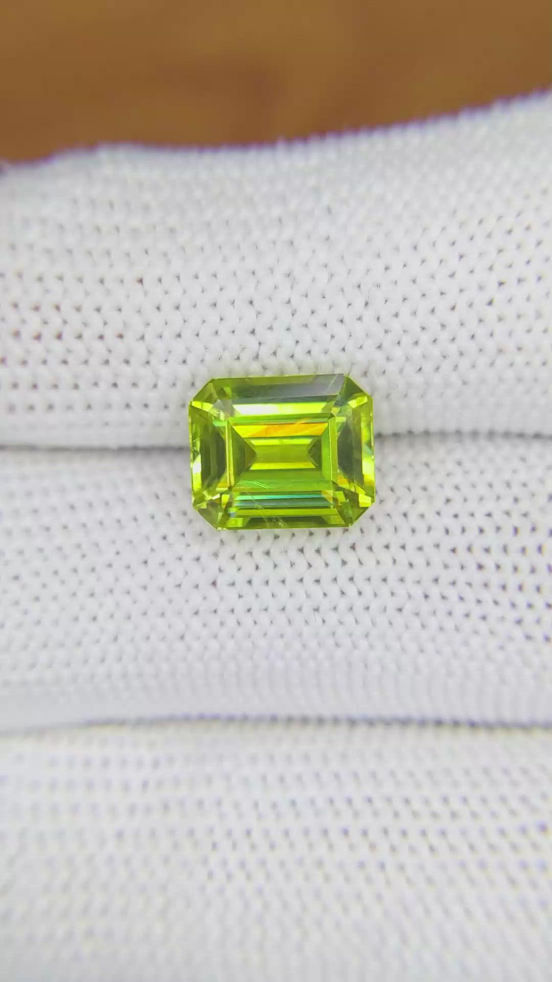 4.68 Ct. Yellowish Green Sphene (Titanite) from Madagascar Size Video