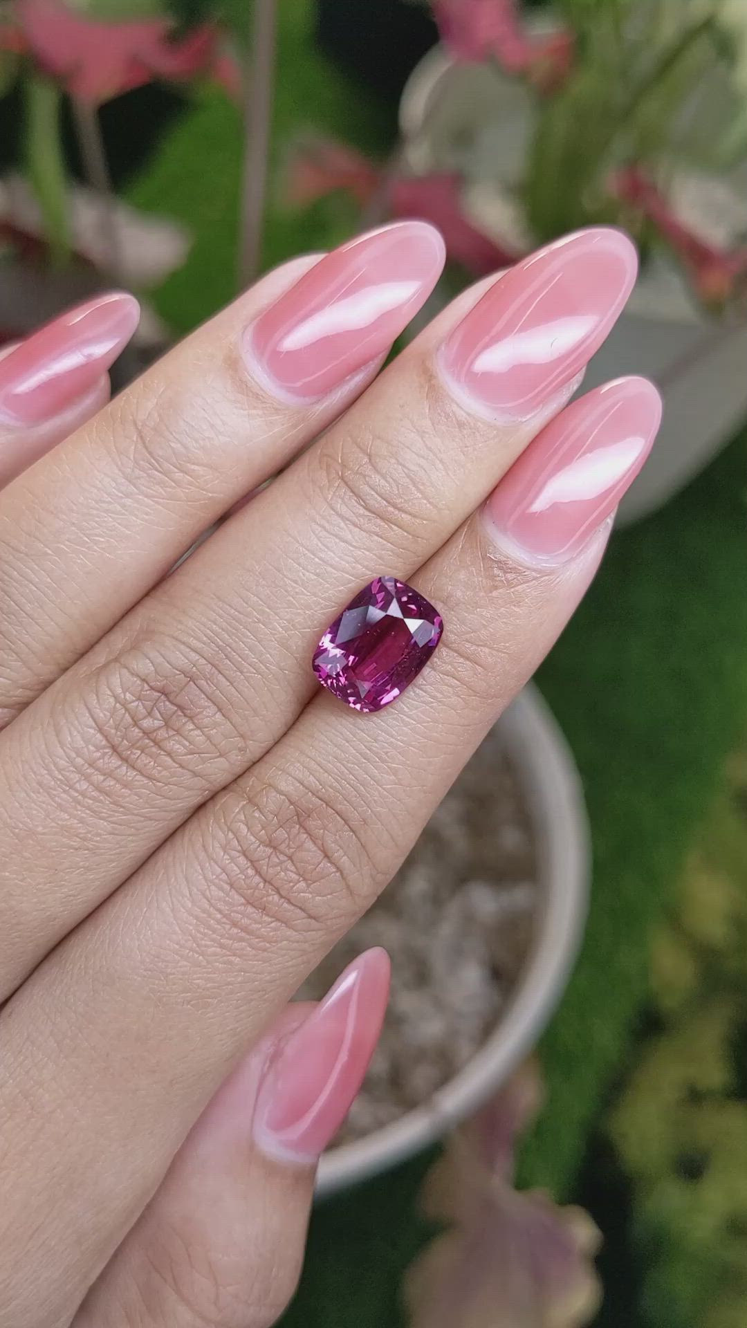 4.35 Ct. Purplish Pink Spinel from Ceylon (Sri Lanka) Size Video