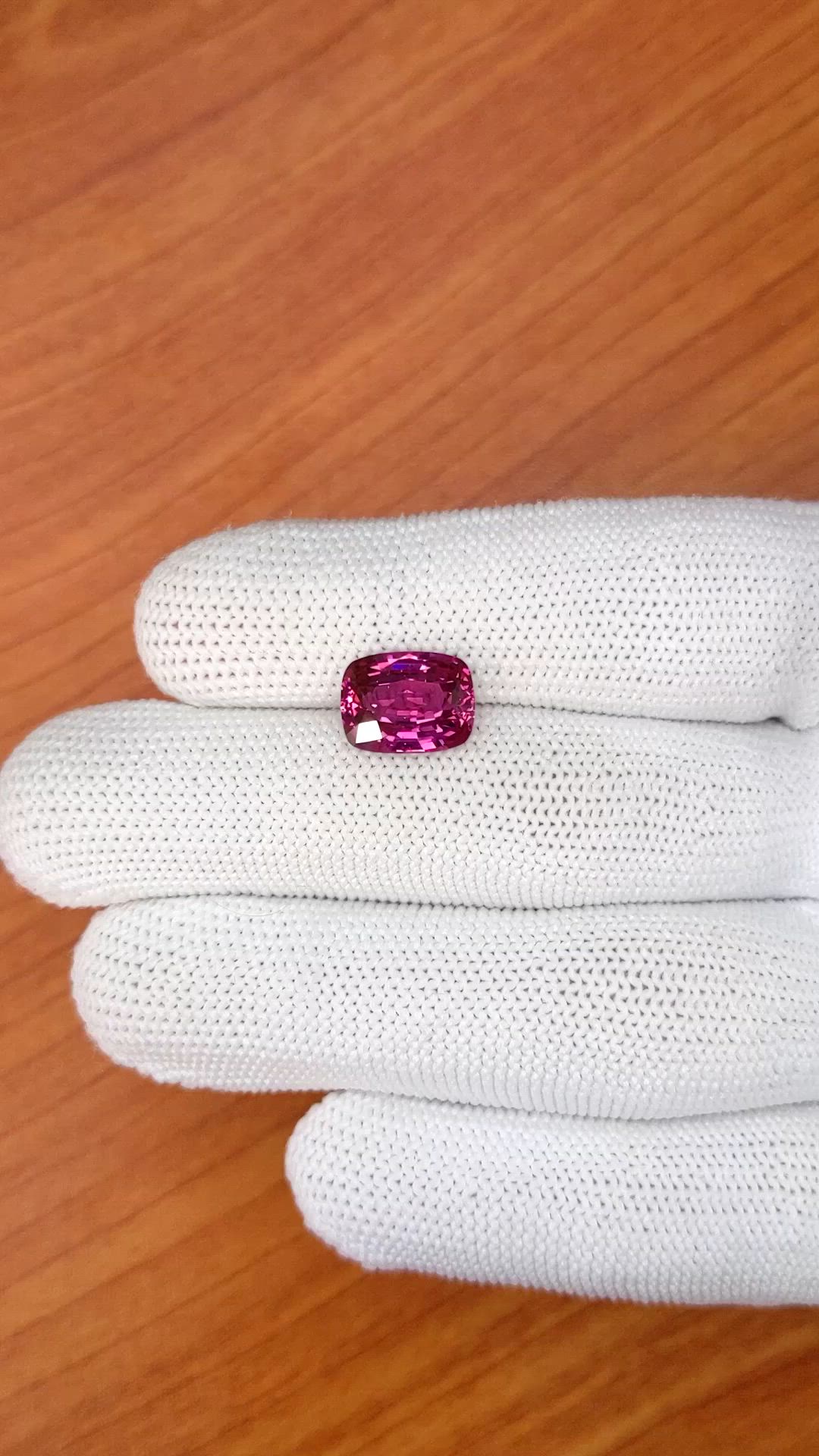 4.35 Ct. Purplish Pink Spinel from Ceylon (Sri Lanka) Size Video